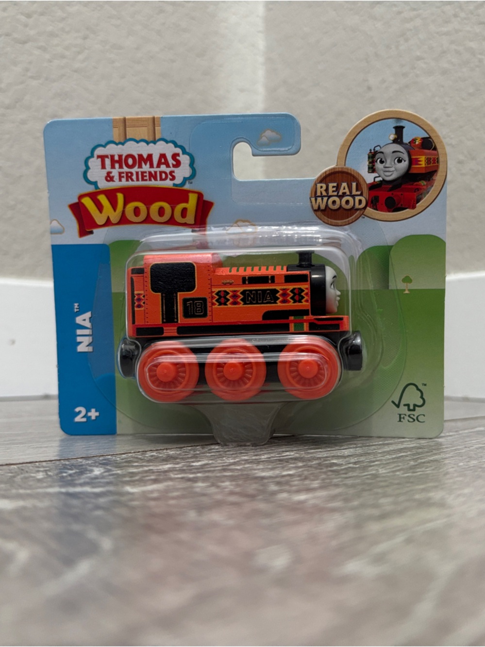 NIB Wooden Nia GGG31 - Thomas & Friends